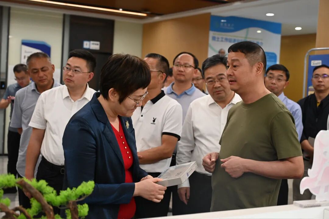 江西省副省長張瑩一行赴海南晨海水產(chǎn)調(diào)研共探海洋經(jīng)濟新機遇